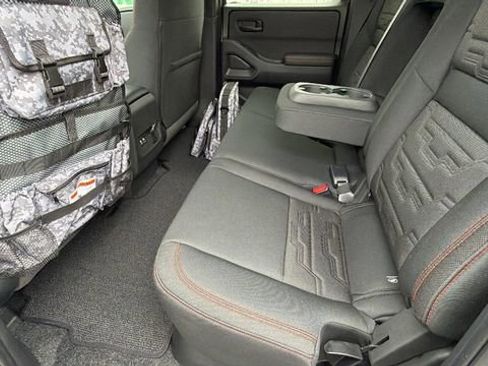 New 2026 Nissan Frontier PRO-4X w/ Pro-4x Convenience Package image 16