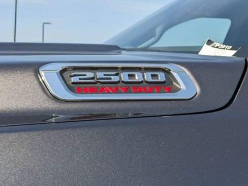 Used 2024 RAM 2500 Big Horn AWD/4WD image 24
