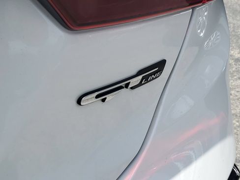 Used 2021 Kia Forte GT-Line w/ GT-Line Premium Package FWD image 9