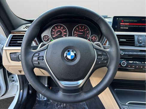 Used 2018 BMW 330i Sedan w/ Convenience Package image 20