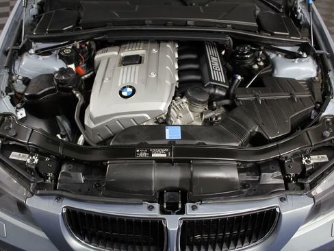 Used 2006 BMW 325xi Sedan image 39