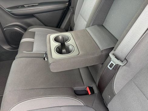 Used 2025 Chevrolet Blazer LT AWD/4WD image 9