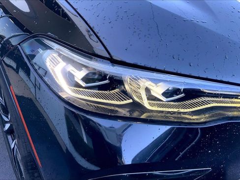 Used 2021 BMW X7 xDrive40i w/ M Sport Package image 26