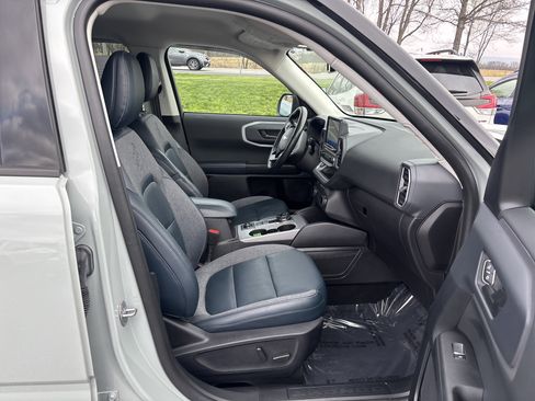 Used 2022 Ford Bronco Sport Outer Banks w/ Tech Package image 15