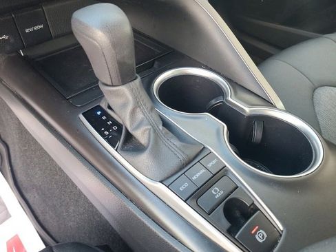 Used 2024 Toyota Camry LE image 26