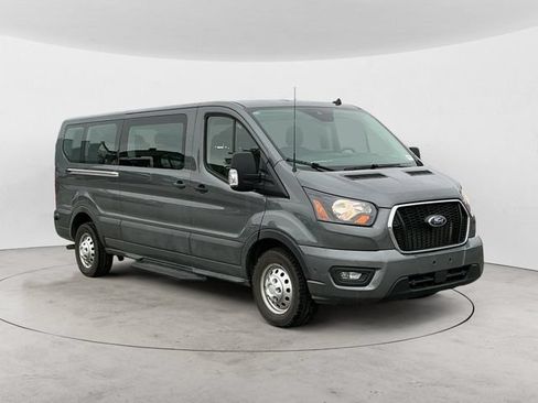 Used 2024 Ford Transit 350 XLT AWD/4WD image 3