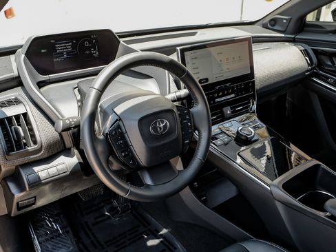 Used 2023 Toyota bZ4X AWD w/ Weather Package image 2