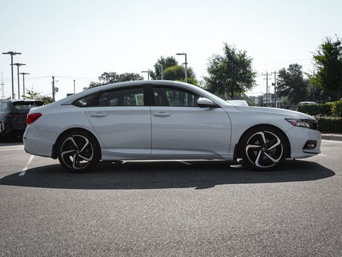 Used 2020 Honda Accord Sport image 11