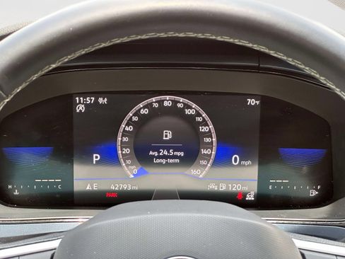 Certified 2022 Volkswagen Taos SE AWD/4WD image 24