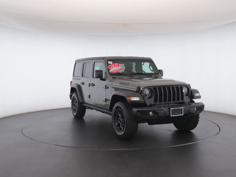Used 2021 Jeep Wrangler Unlimited Sport image 33
