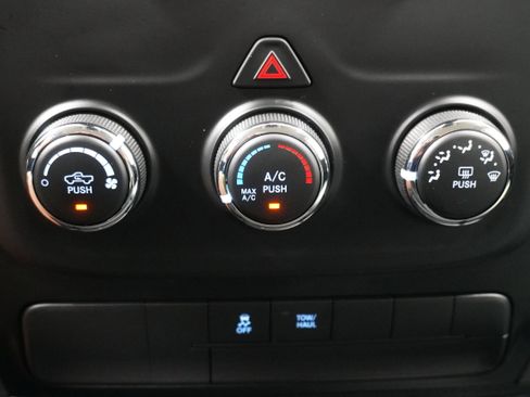 Used 2017 RAM 1500 Tradesman w/ Popular Equipment Group image 16