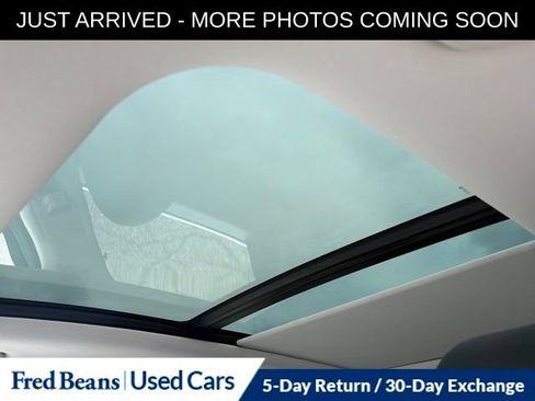 Used 2023 Genesis GV70 2.5T w/ Select Package AWD/4WD image 12