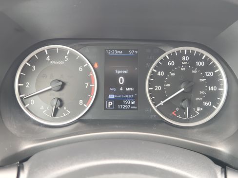 Used 2024 Nissan Sentra S FWD image 15