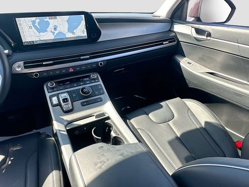 Used 2024 Hyundai Palisade SEL FWD image 23