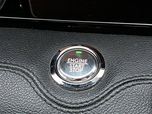 Used 2024 Lincoln Navigator Reserve image 24