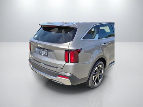 New 2026 Kia Sorento EX FWD image 8