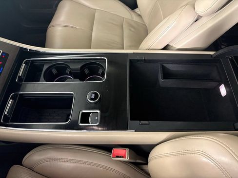 Used 2020 Lincoln Aviator Reserve w/ Equipment Group 201A AWD/4WD image 35
