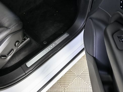 Certified 2023 Volvo XC90 B5 Core w/ Climate Package image 26