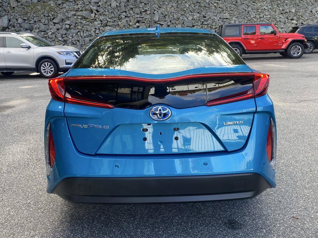 Used 2022 Toyota Prius Prime Limited FWD image 31