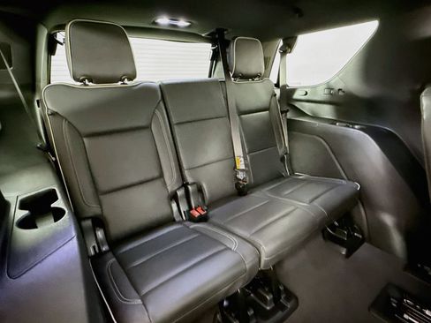 Used 2026 GMC Yukon Elevation w/ Elevation Premium Package AWD/4WD image 33