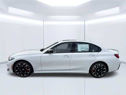 New 2026 BMW 330i Sedan w/ M Sport Package RWD image 3