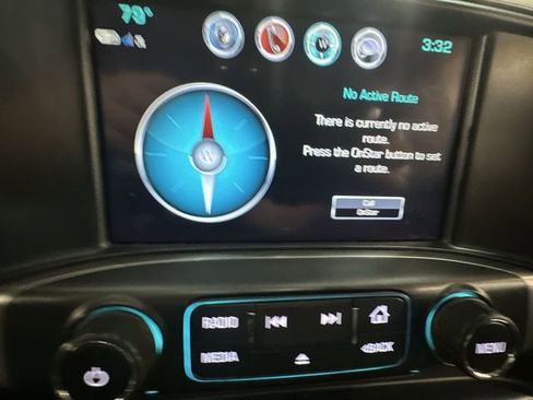 Used 2018 Chevrolet Silverado 1500 LT w/ All Star Edition image 20