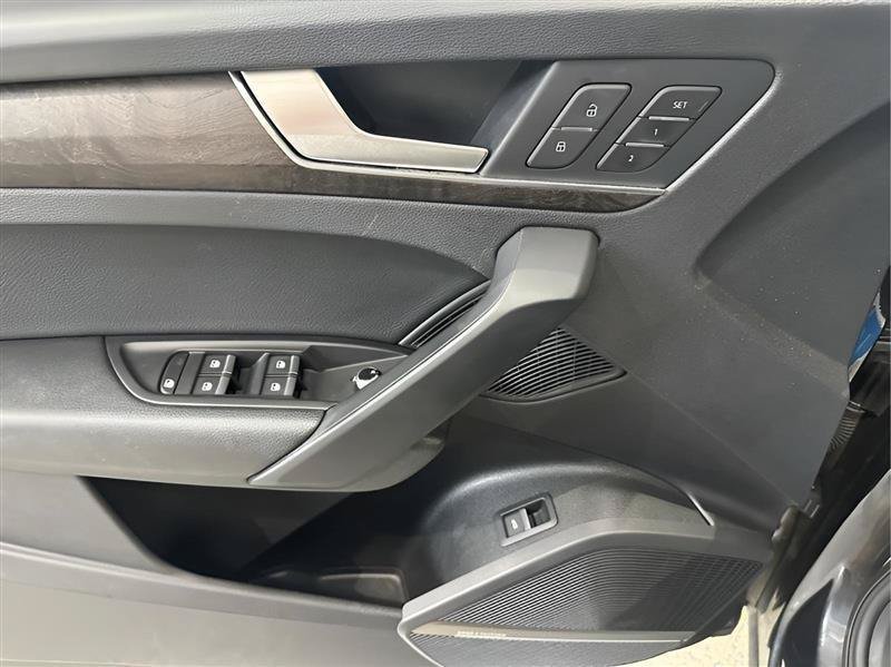 Used 2018 Audi Q5 2.0T Premium Plus AWD/4WD image 18