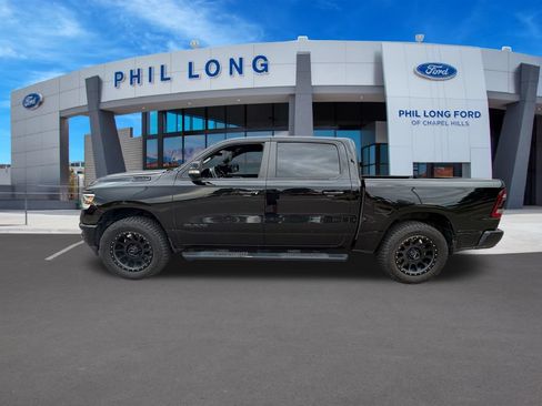 Used 2019 RAM 1500 Big Horn AWD/4WD image 2