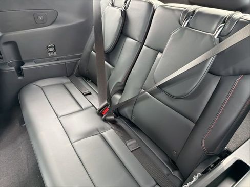 New 2026 Ford Explorer ST-Line image 10