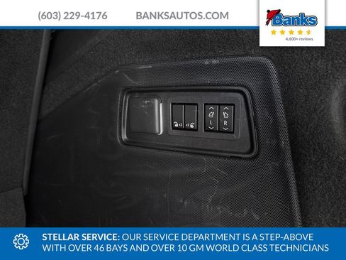 Used 2024 Cadillac Escalade Sport w/ LPO, ONYX Package AWD/4WD image 8