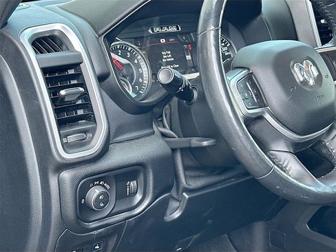 Used 2021 RAM 1500 Big Horn image 10