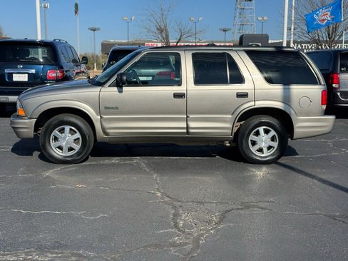 Used 2001 Oldsmobile Bravada AWD image 8