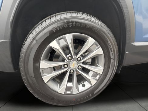 Used 2026 Chevrolet Equinox LT image 11