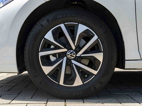 Certified 2025 Volkswagen Jetta S FWD image 13