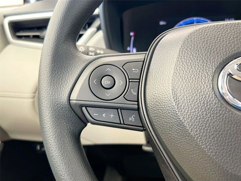 New 2026 Toyota Corolla Cross L image 27