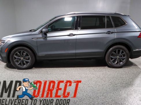 Used 2023 Volkswagen Tiguan SE FWD image 10