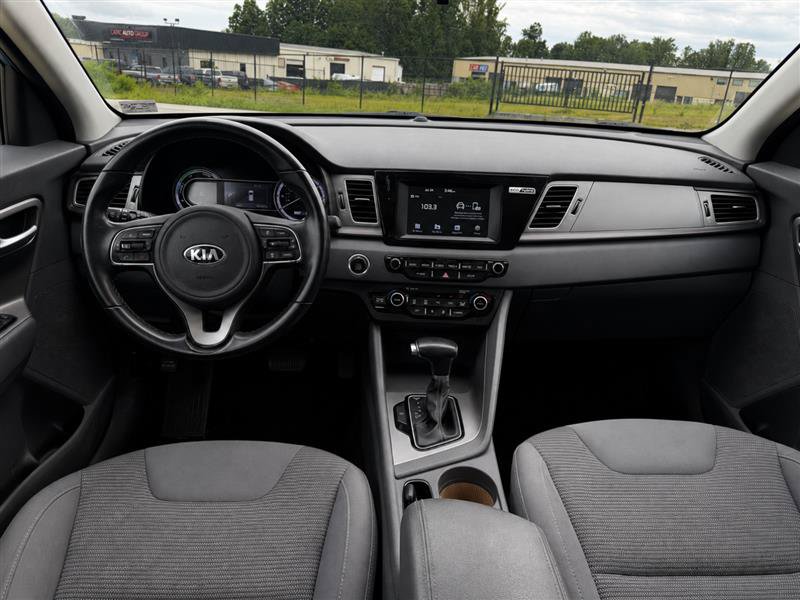 Used 2018 Kia Niro LX FWD image 15
