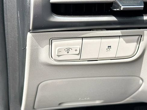Certified 2026 Hyundai Tucson SE FWD image 10