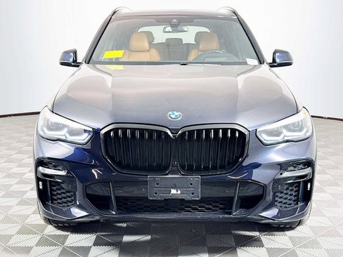 Used 2022 BMW X5 xDrive40i w/ M Sport Package image 2