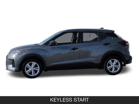 Certified 2025 Nissan Kicks Play S FWD image 5