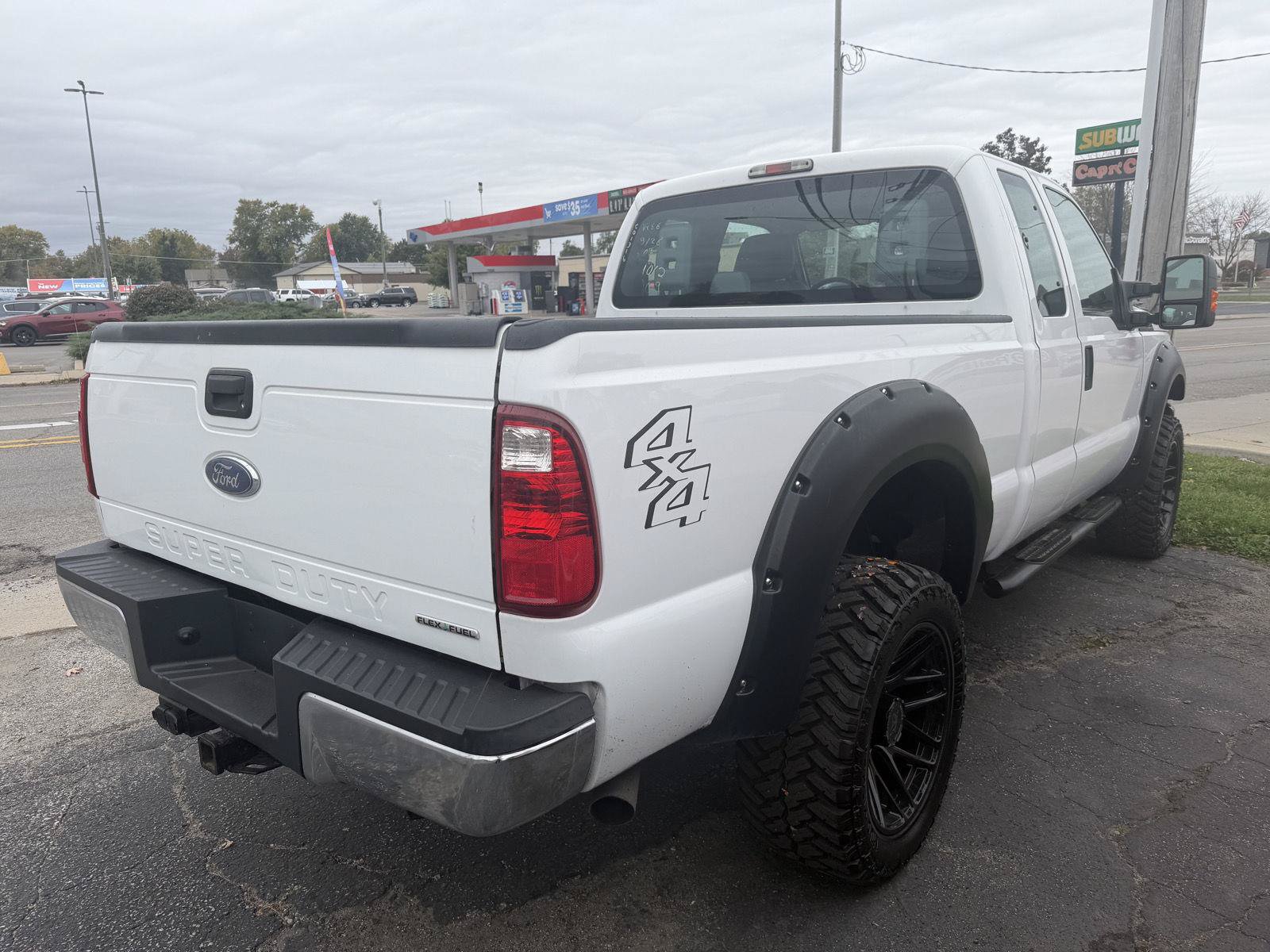 Used 2015 Ford F250 XL w/ Power Equipment Group AWD/4WD image 6