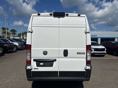 Used 2023 RAM ProMaster 2500 FWD image 15