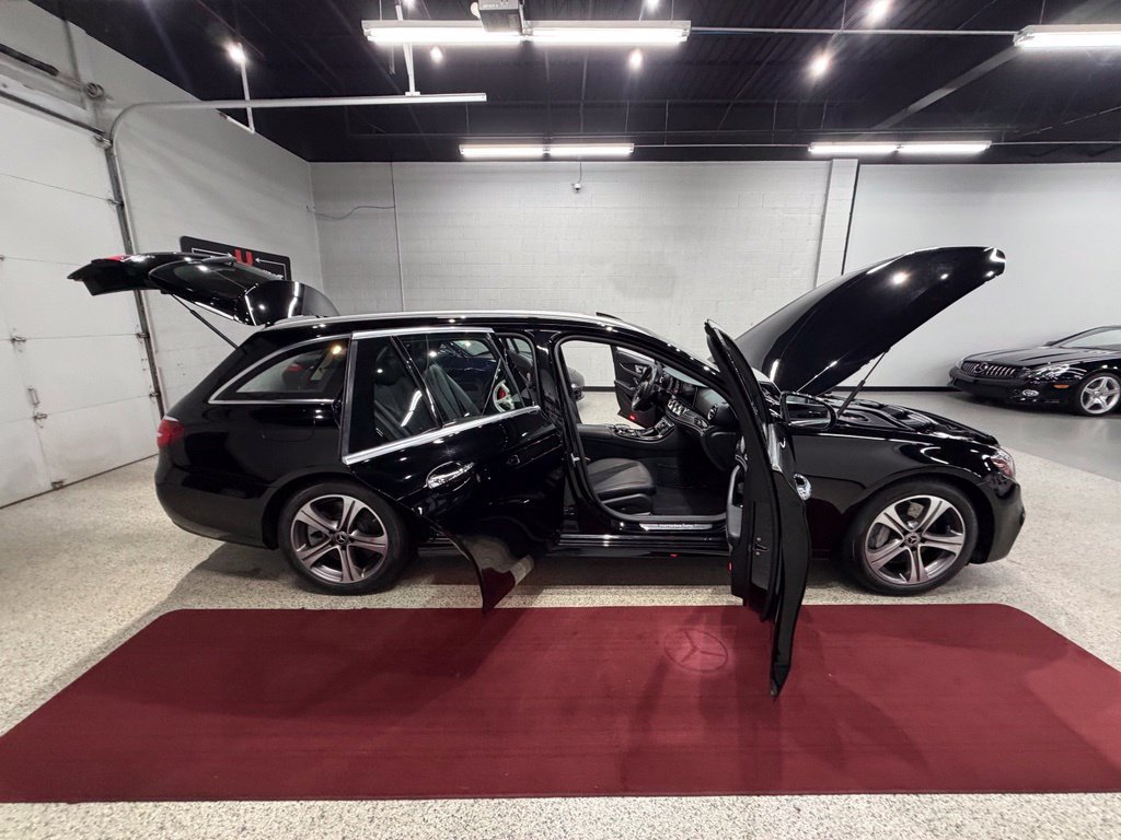Used 2019 Mercedes-Benz E 450 4MATIC Wagon w/ Premium Package image 58