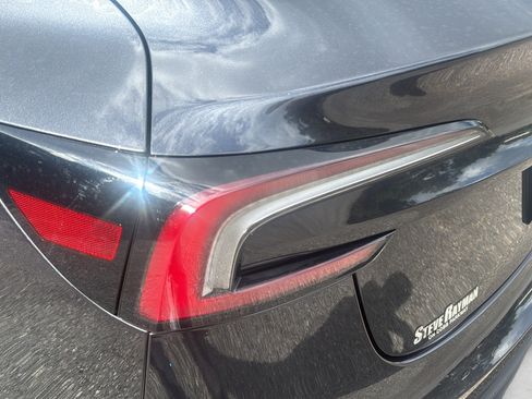 Used 2025 Tesla Model 3 Long Range RWD image 30