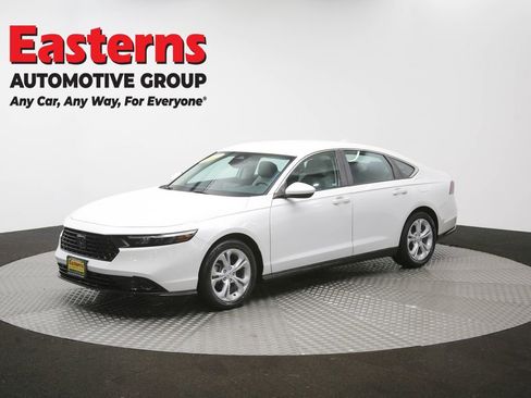 Used 2023 Honda Accord LX image 55