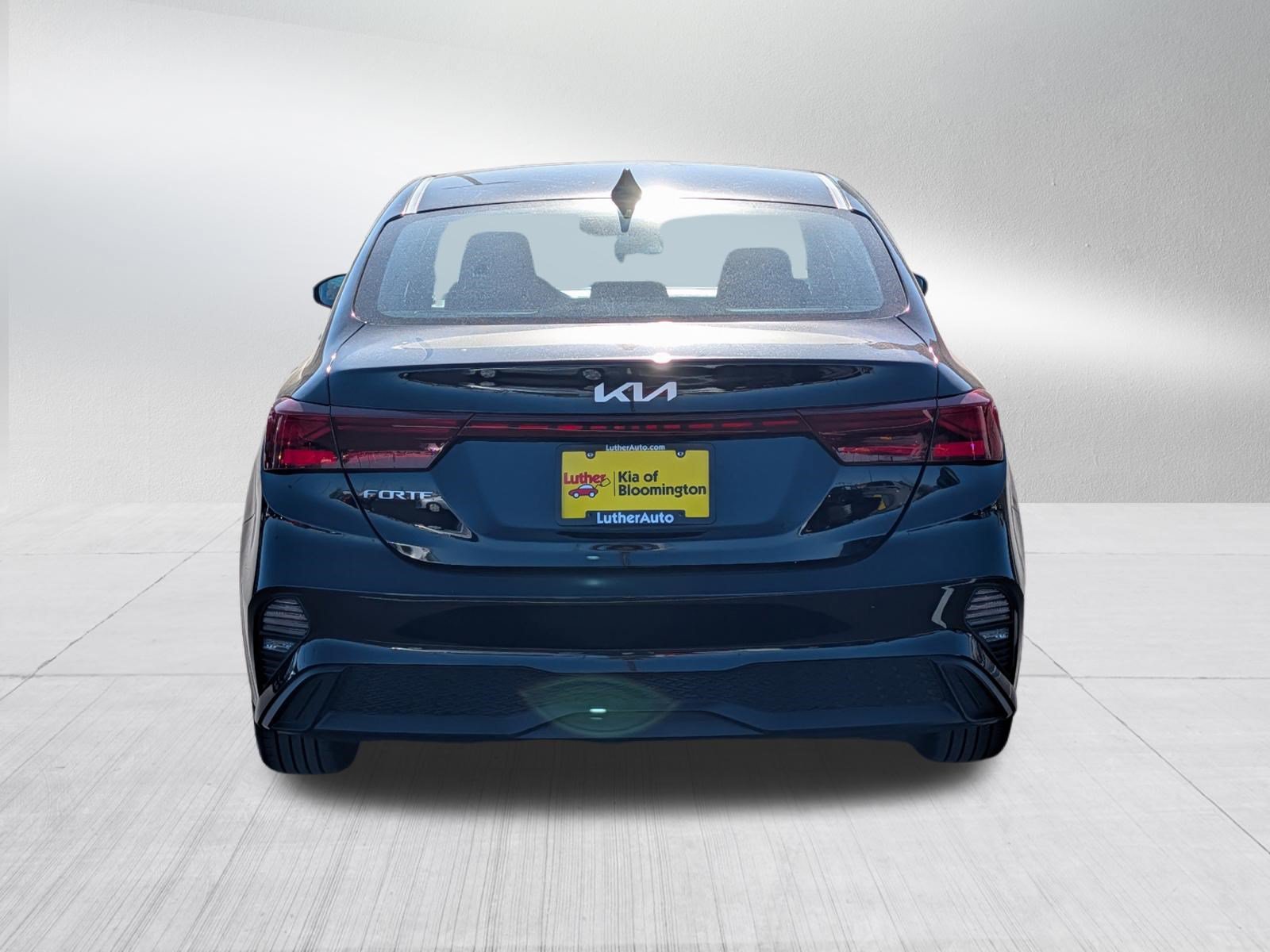 Certified 2024 Kia Forte LXS w/ LXS Technology Package FWD image 6