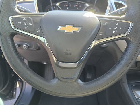 Used 2024 Chevrolet Equinox LS w/ LS Convenience Package image 30