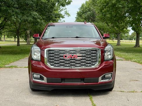 Used 2020 GMC Yukon Denali w/ Open Road Package AWD/4WD image 2