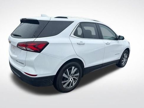 Used 2024 Chevrolet Equinox Premier AWD/4WD image 5