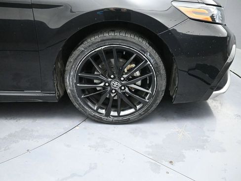 Used 2023 Toyota Camry XSE image 18